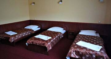 Фото номера Трехместный номер Отель Hotel Dobosz г. Полице 5